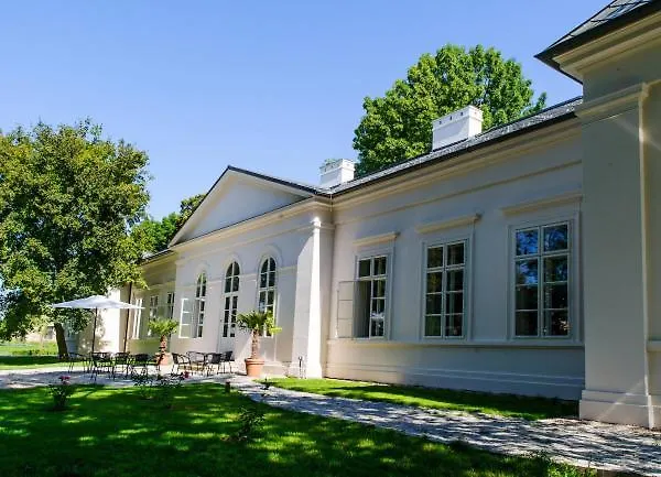 Semesterbostad Kimy *